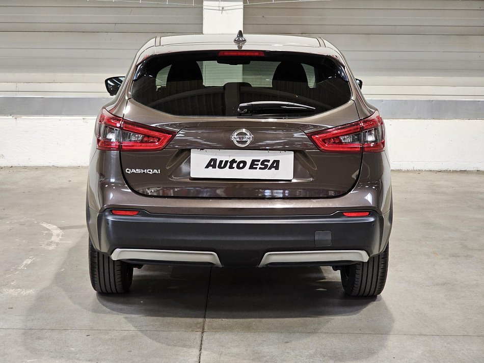 Nissan Qashqai 1.2T-GDi 