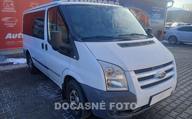 Ford Transit 2.2TDCi Trend 9míst