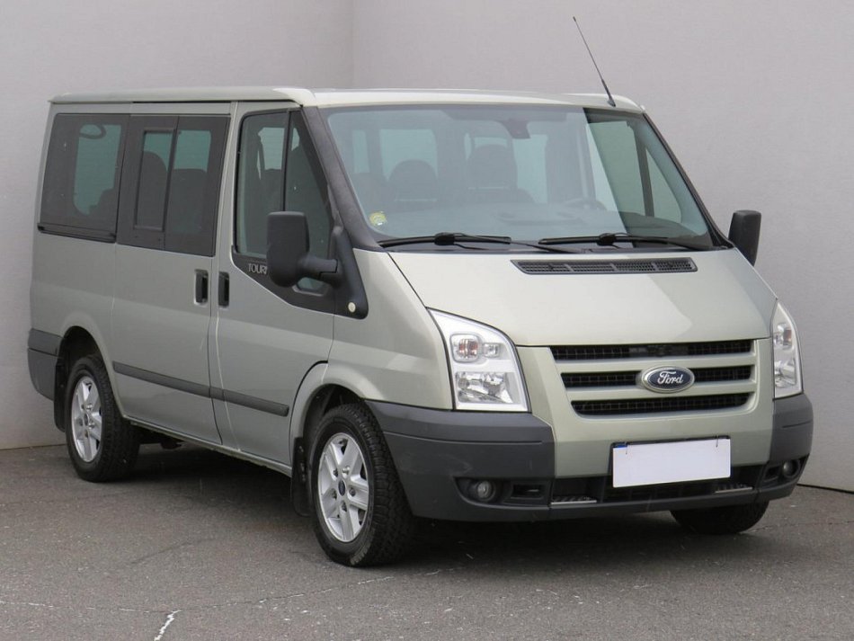 Ford Transit 2.2TDCi Trend 9míst