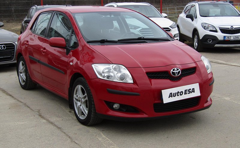 Toyota Auris 1.6 LPG 