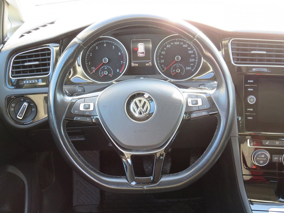 Volkswagen Golf 1.5 TSi Highline