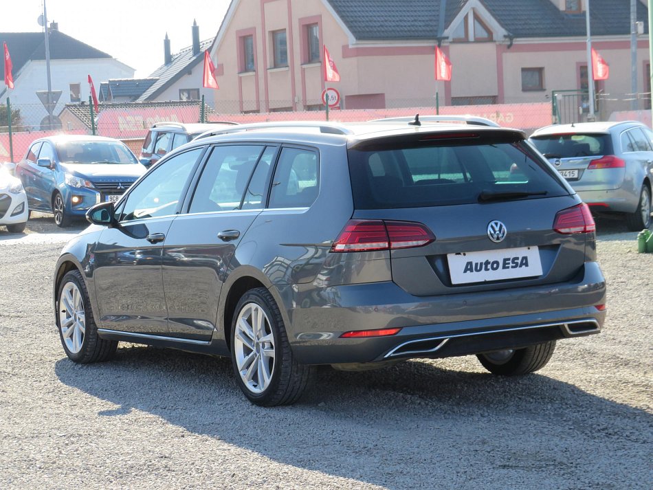 Volkswagen Golf 1.5 TSi Highline