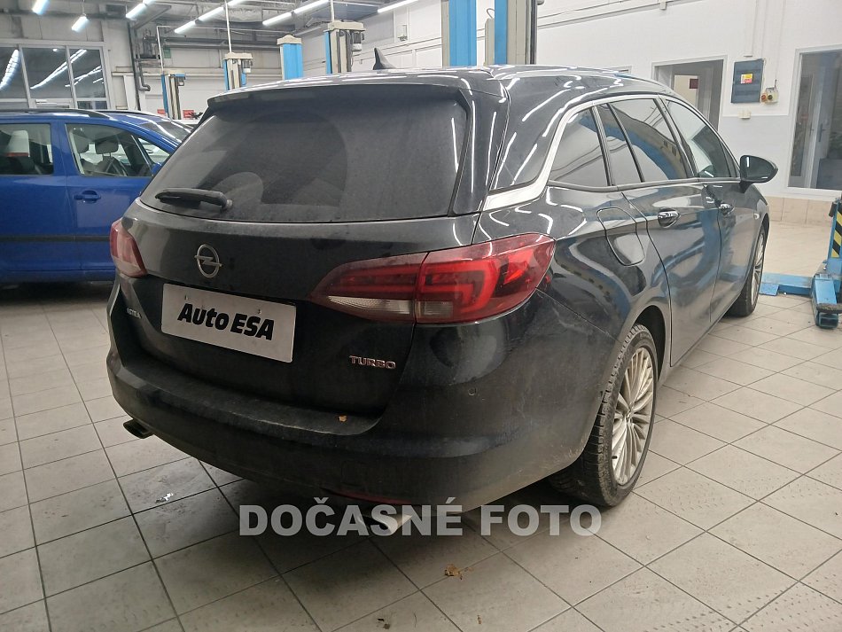 Opel Astra 1.6 T 