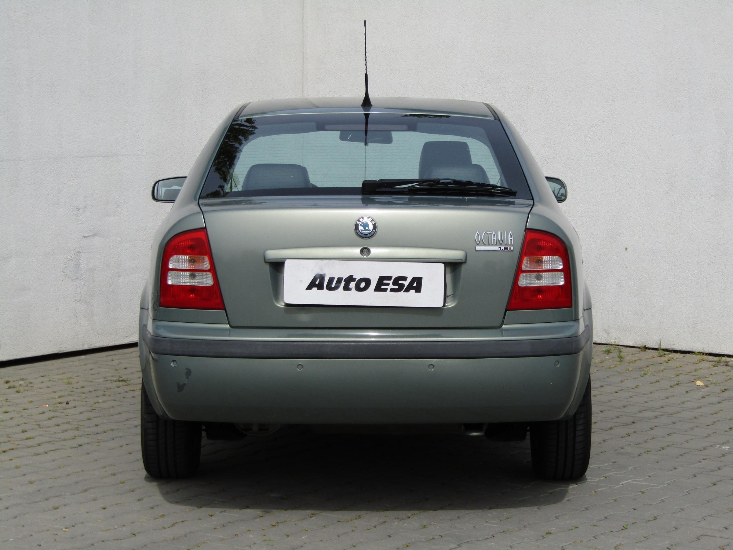 Škoda Octavia, 2002 - pohled č. 5