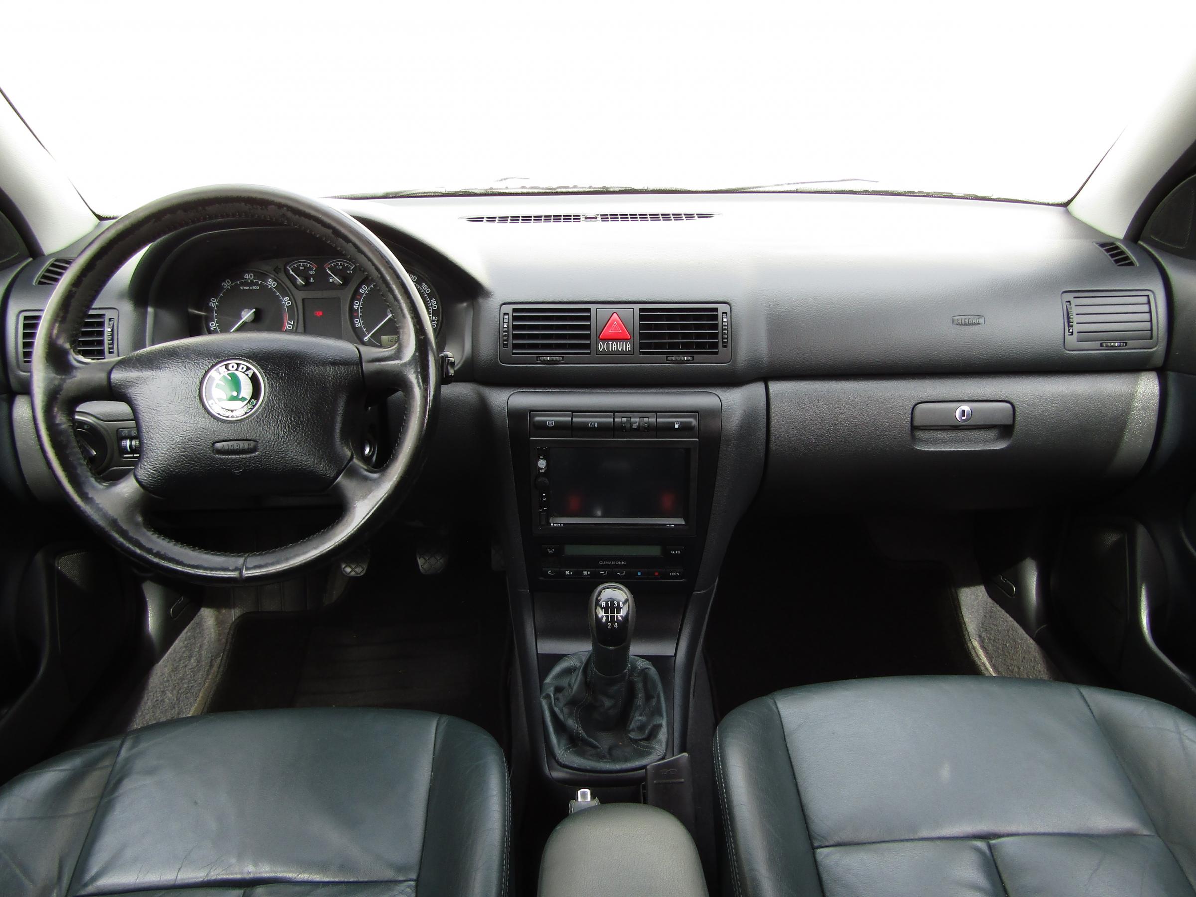 Škoda Octavia, 2002 - pohled č. 9