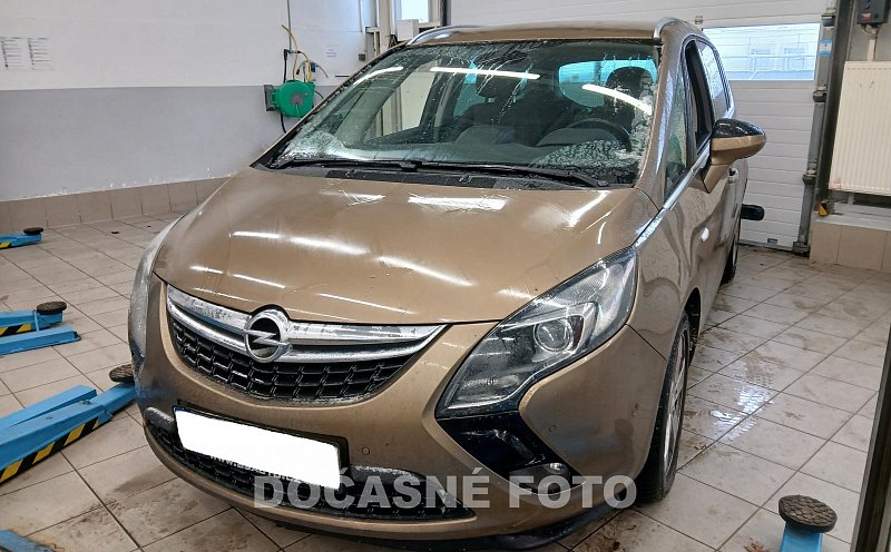 Opel Zafira 2.0 TDCI 