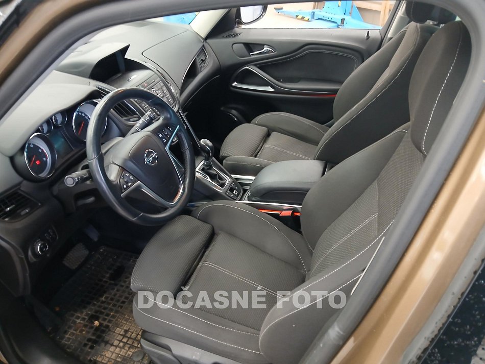 Opel Zafira 2.0 TDCI 