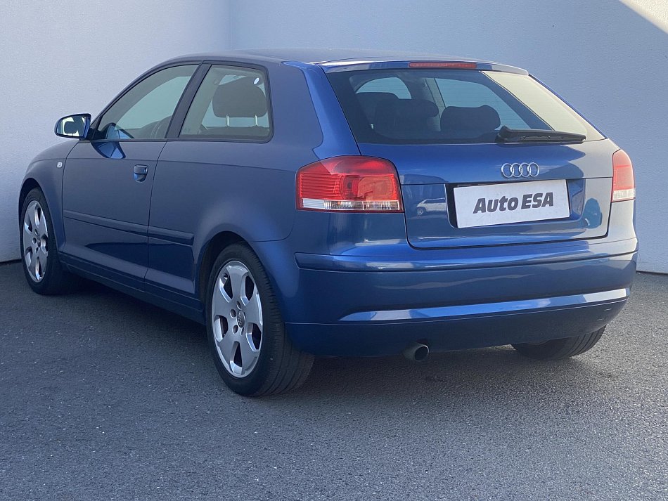 Audi A3 1.6i 