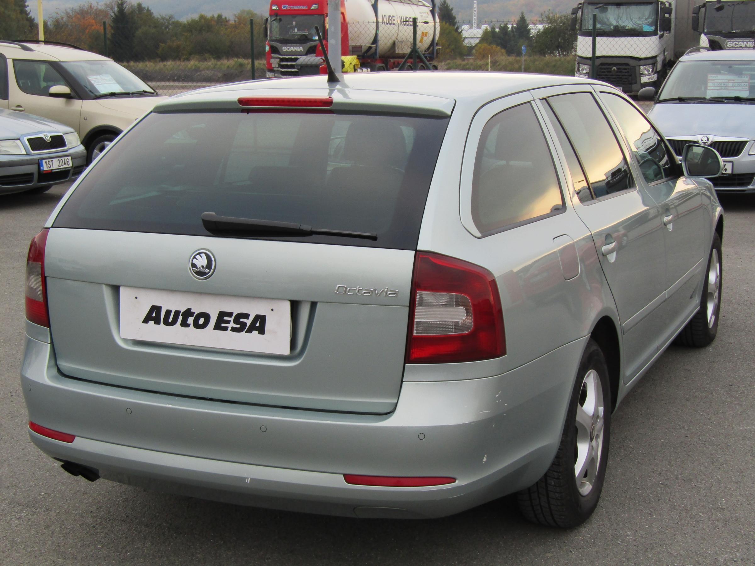 Škoda Octavia II, 2010 - pohled č. 6