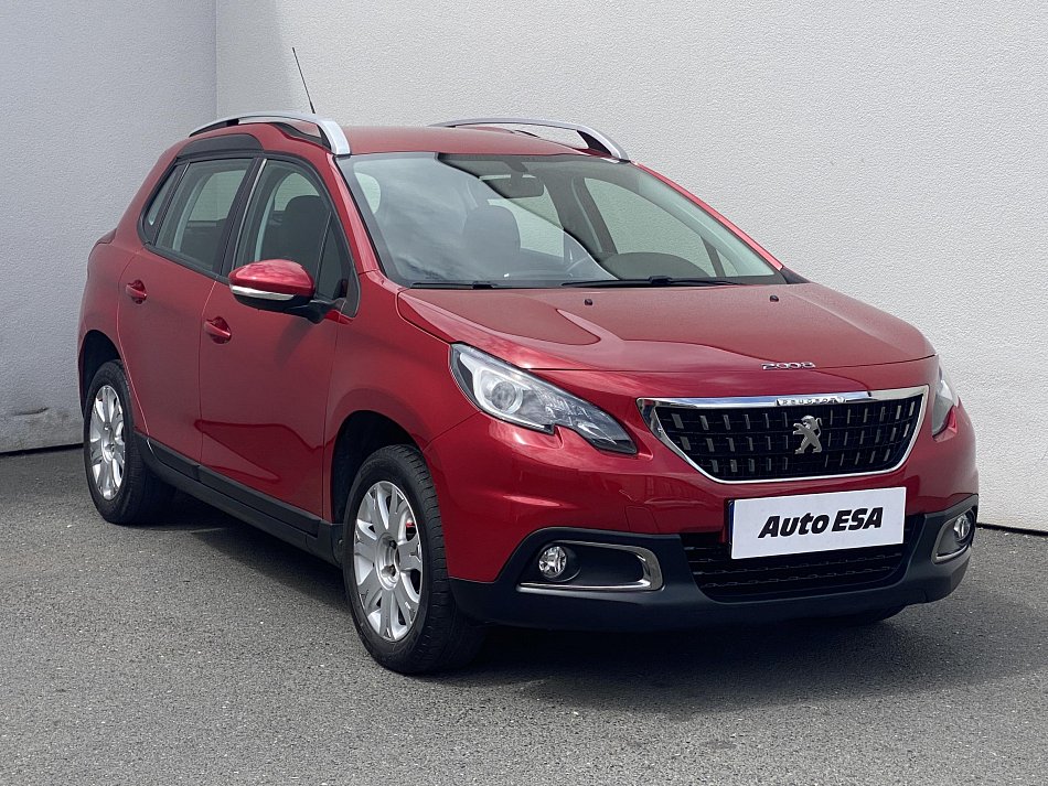 Peugeot 2008 1.2 i