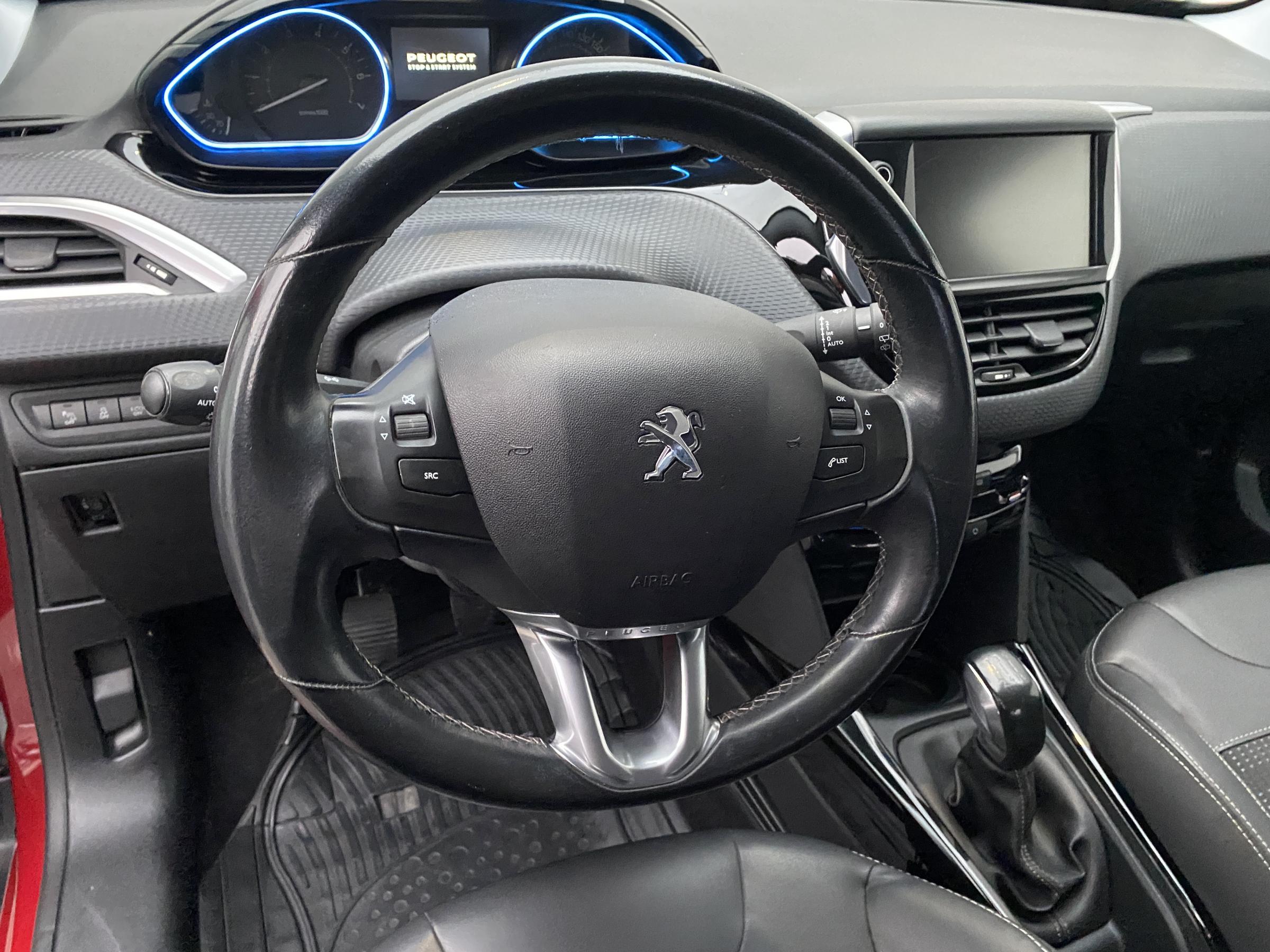 Peugeot 2008, 2017 - pohled č. 14