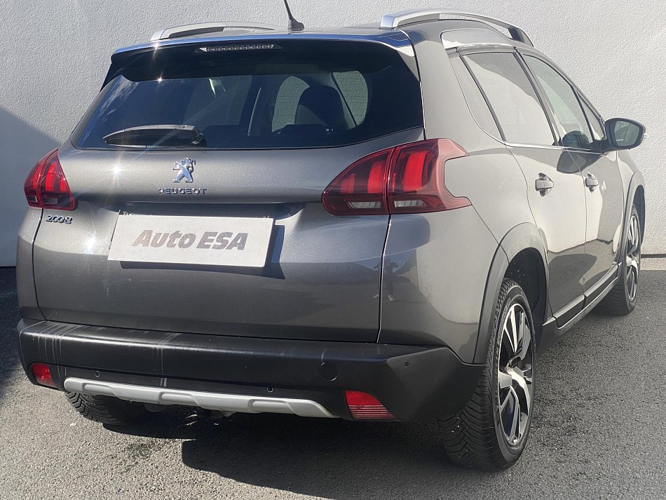 Peugeot 2008 1.2 PT Allure