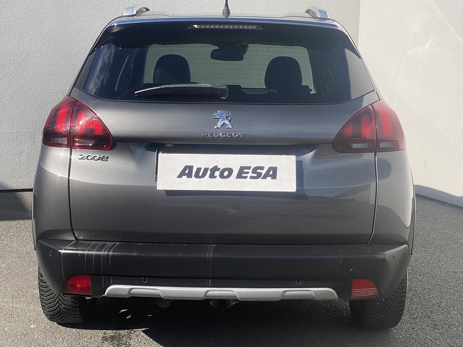 Peugeot 2008 1.2 PT Allure