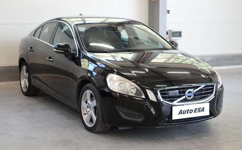 Volvo S60 2.0 D3 