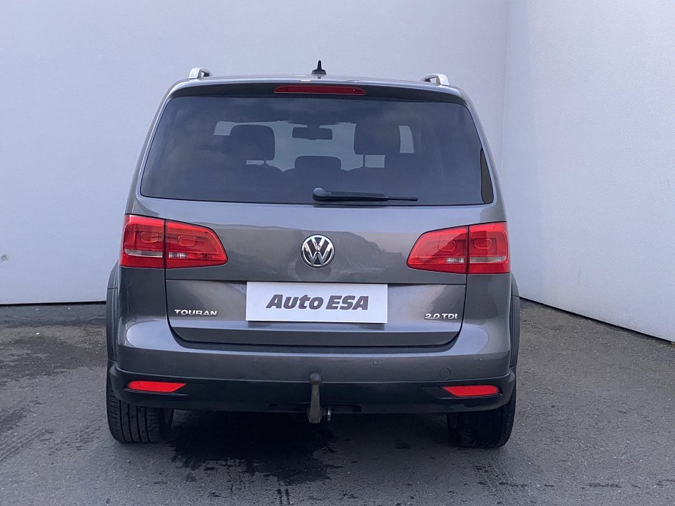 Volkswagen Touran 2.0 TDi CROSS