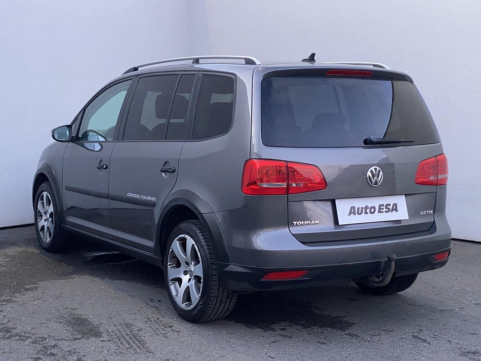 Volkswagen Touran 2.0 TDi CROSS