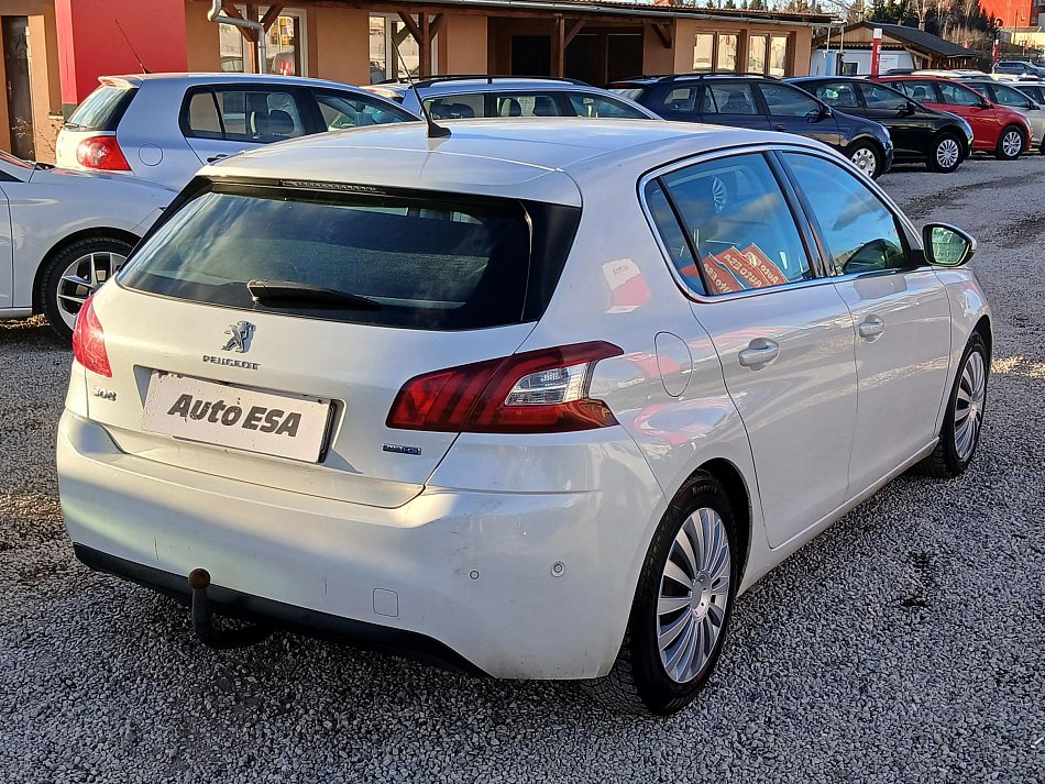 Peugeot 308 1.6 HDi 