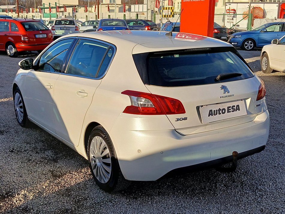 Peugeot 308 1.6 HDi 