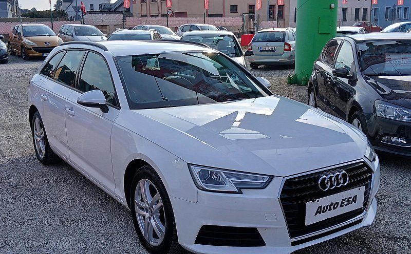 Audi A4 2.0TDI  Avant