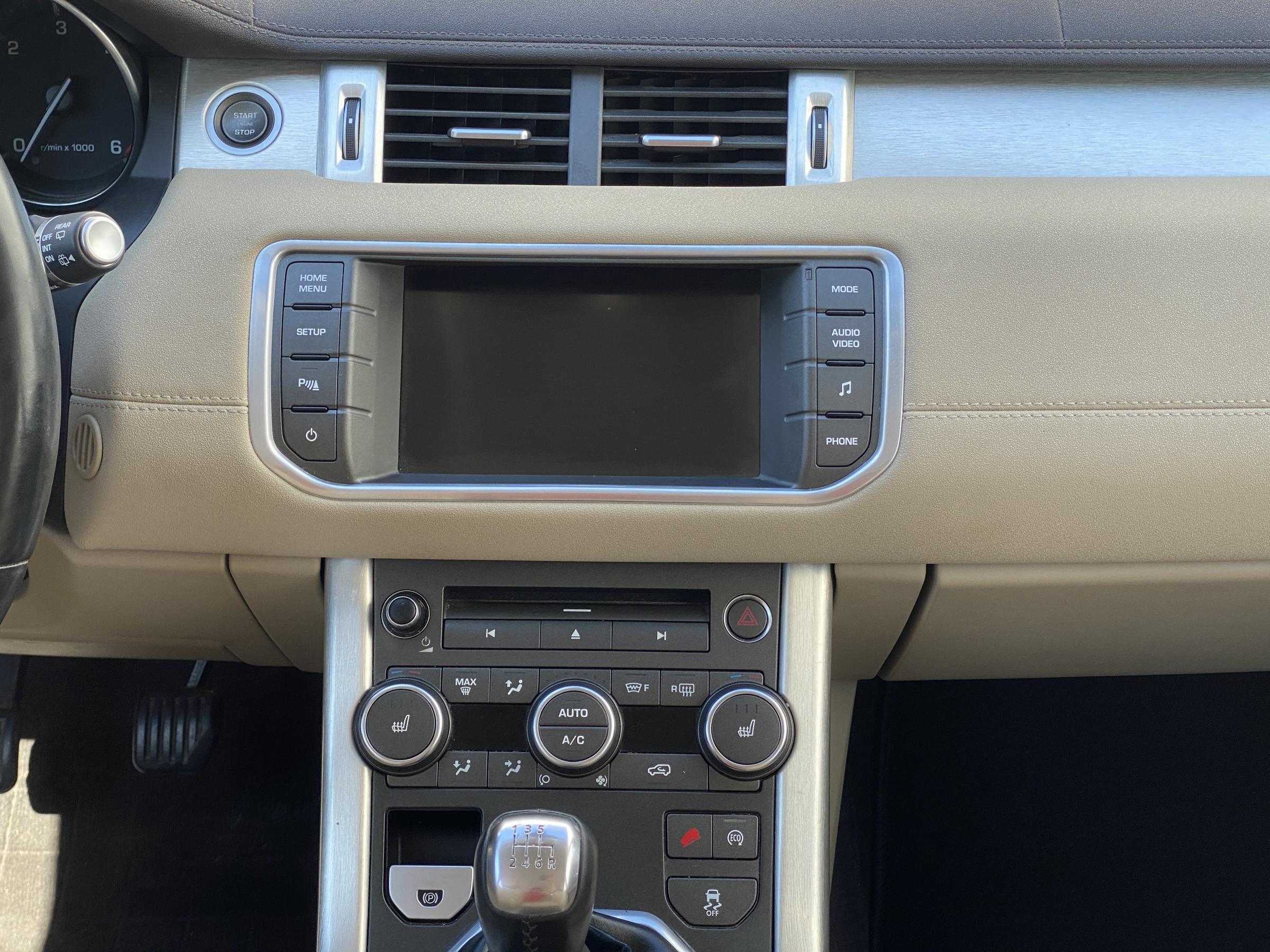 Land Rover Evoque, 2015 - pohled č. 11