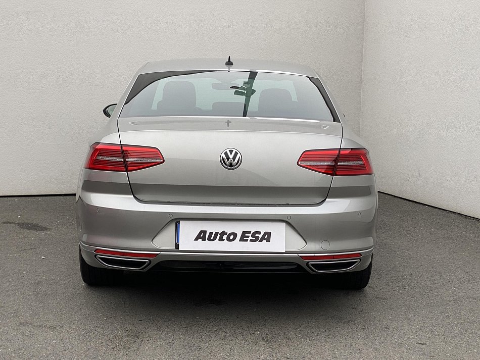 Volkswagen Passat 2.0TDi 