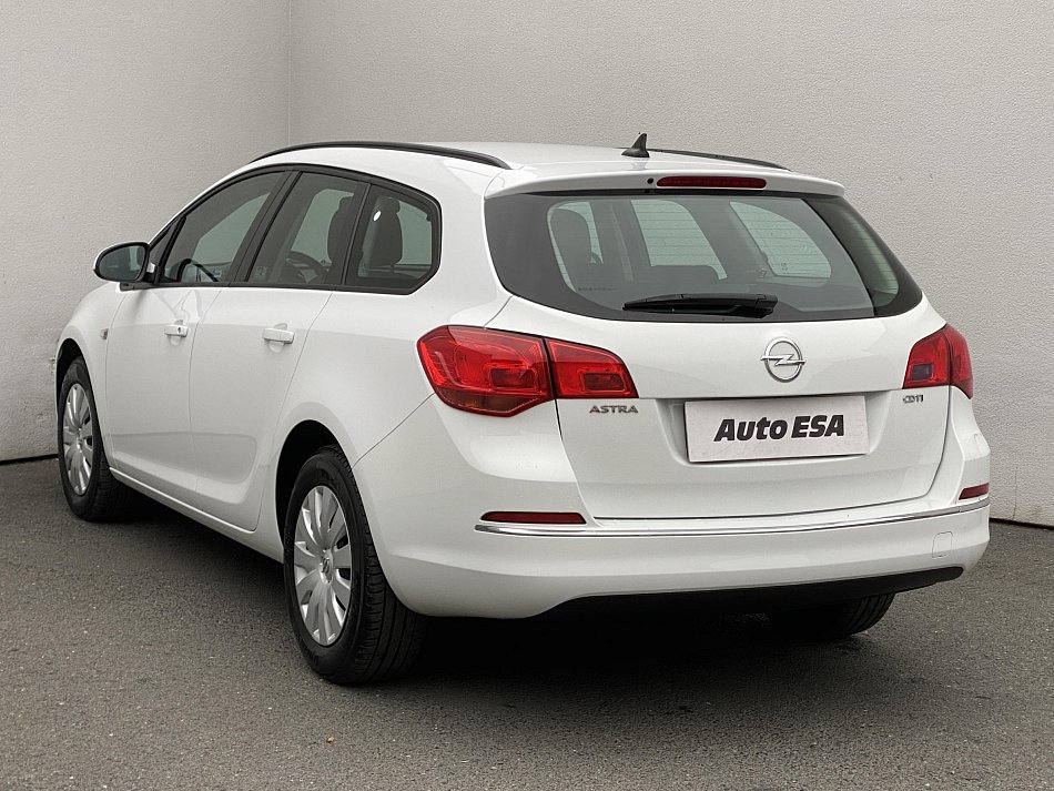 Opel Astra 1.6 CDTi 