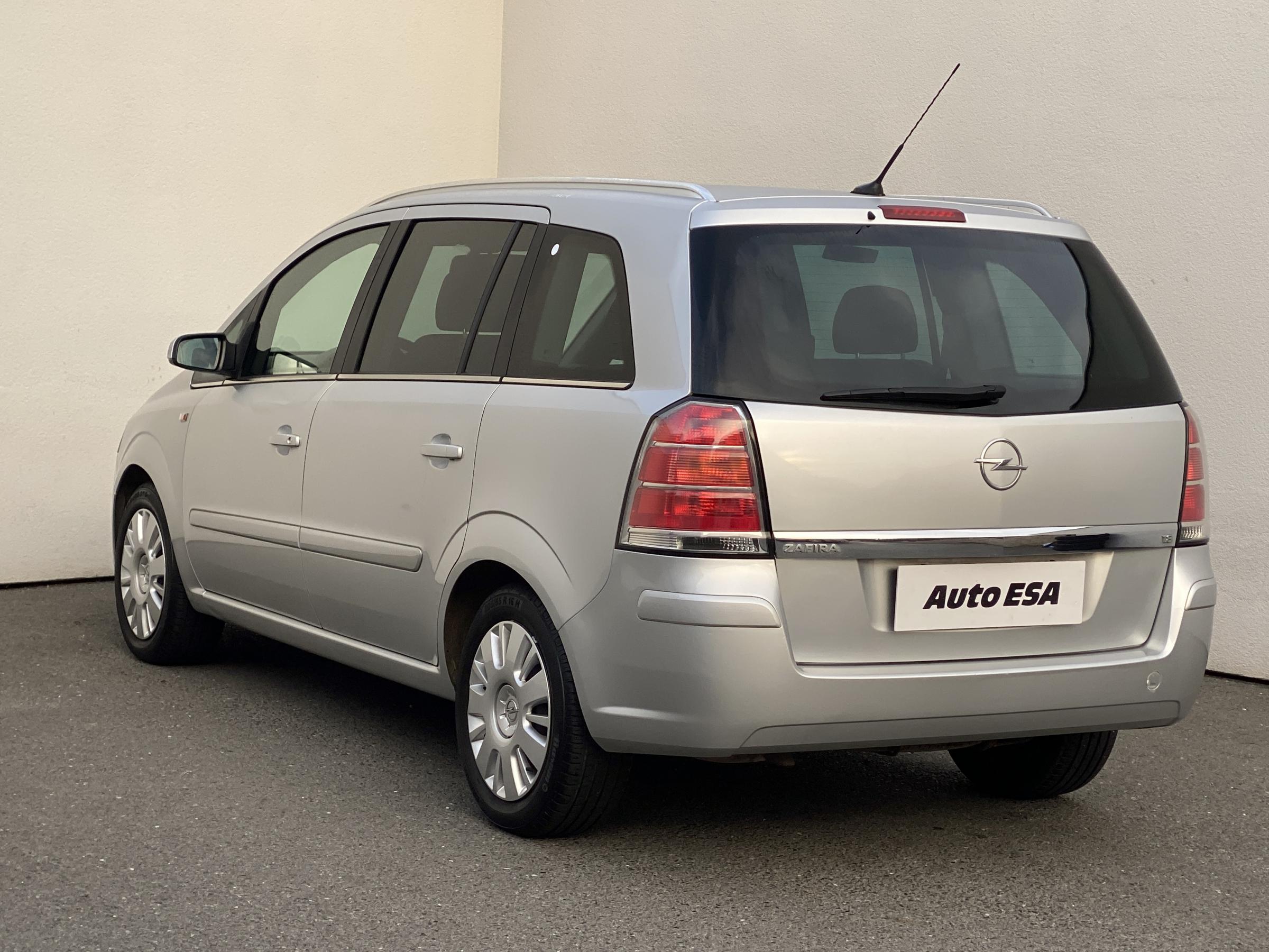 Opel Zafira, 2008 - pohled č. 6