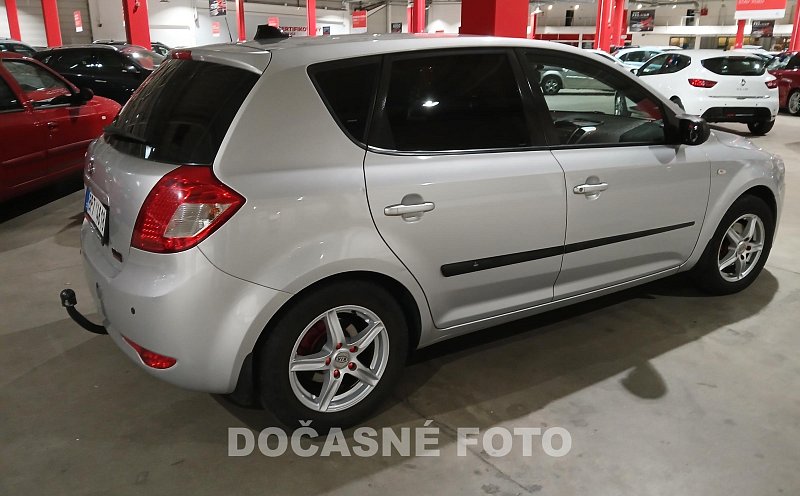 Kia Ceed 1.4CVVT 