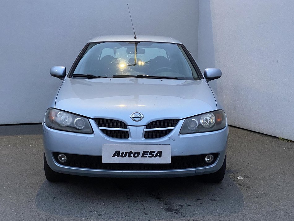 Nissan Almera 1.5i 