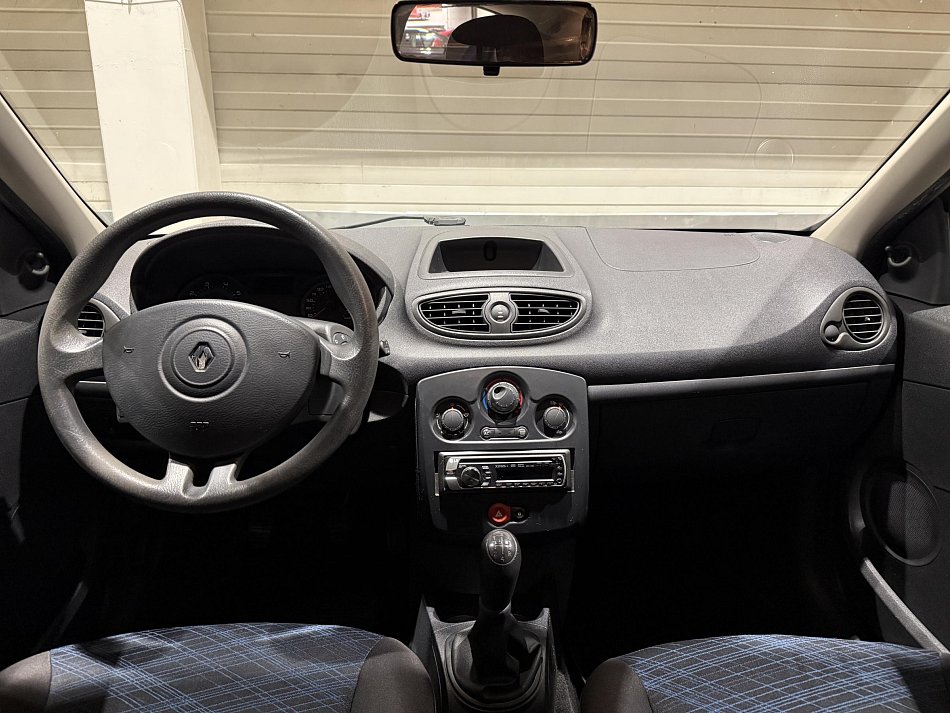 Renault Clio 1.2i 