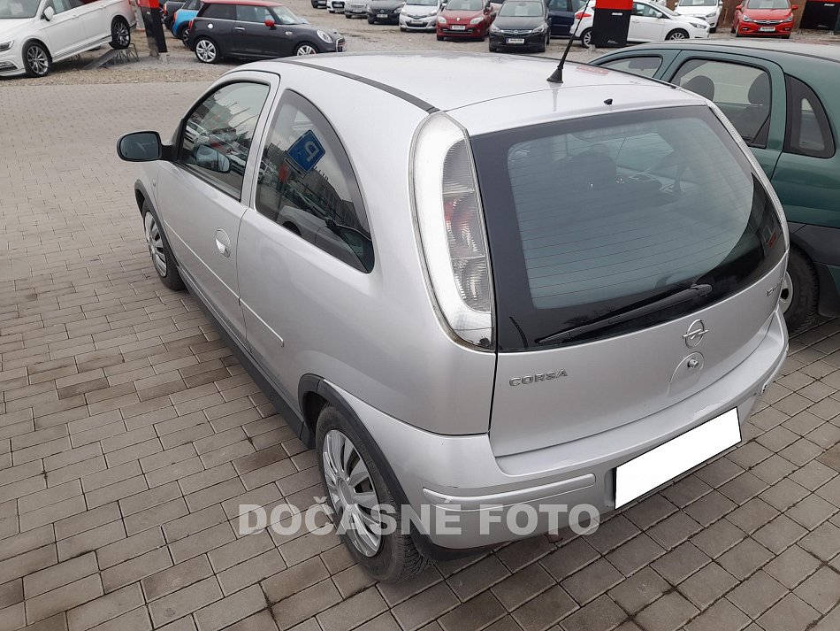 Opel Corsa 1.2 