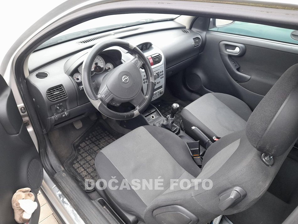 Opel Corsa 1.2 