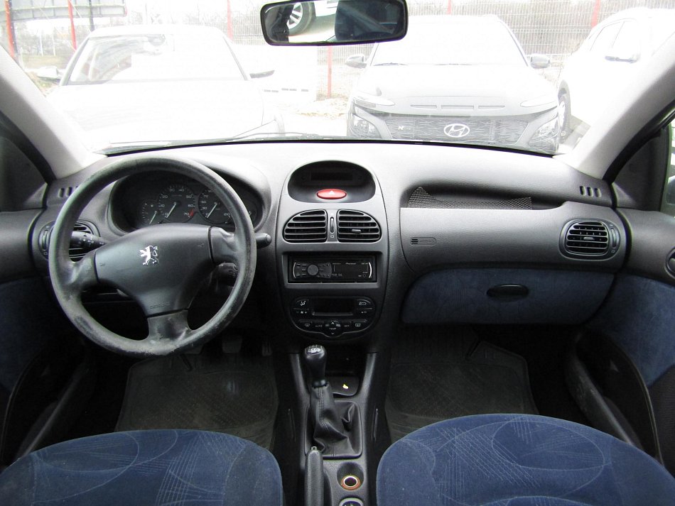 Peugeot 206 1.4i 