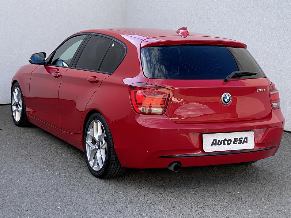 BMW Řada 1 1.6i  118i