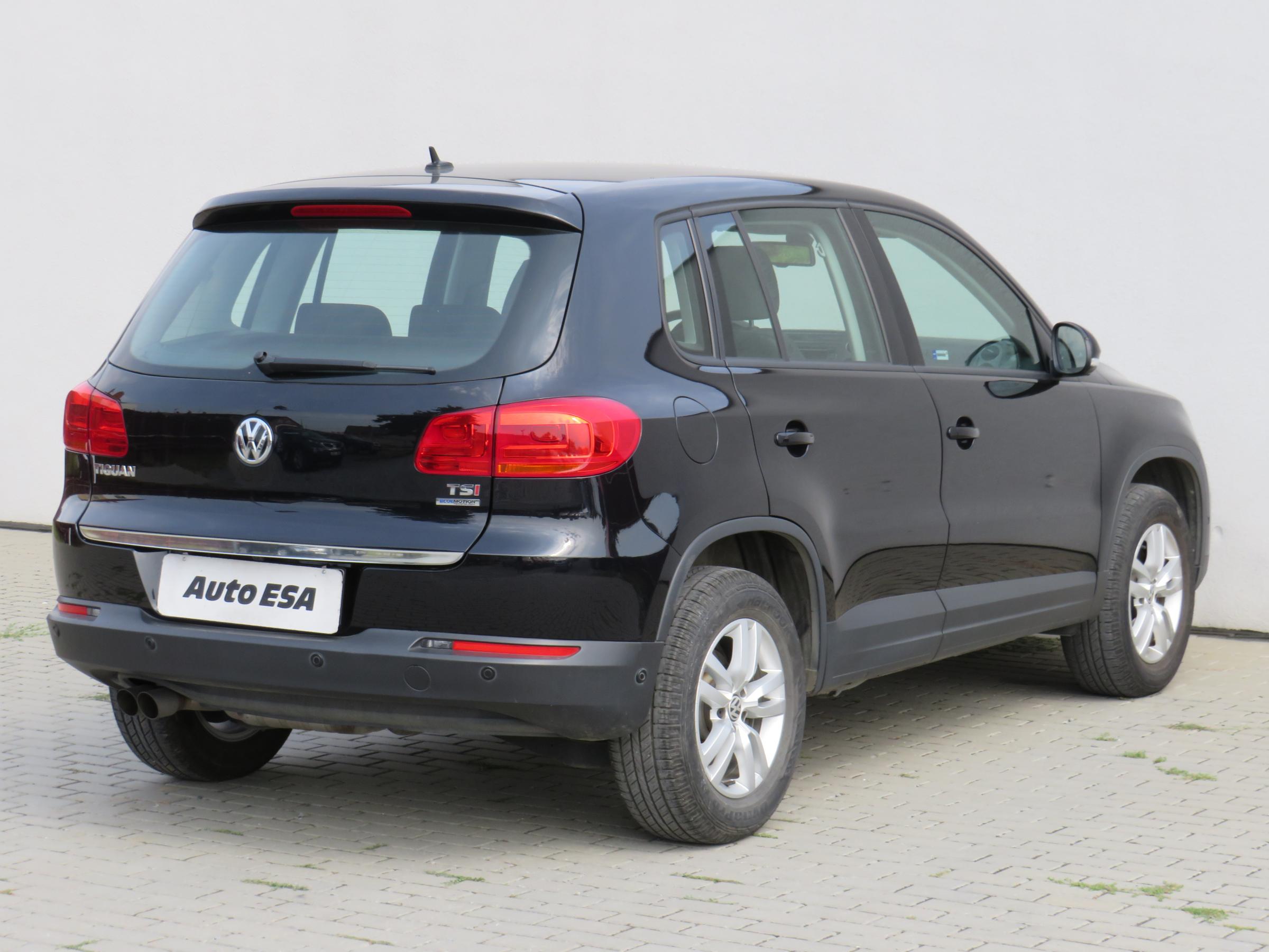 Volkswagen Tiguan, 2013 - pohled č. 4