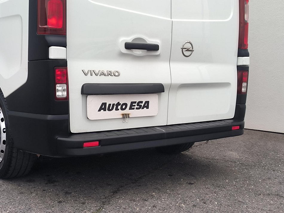 Opel Vivaro 1.6CDTi  DÍLNA