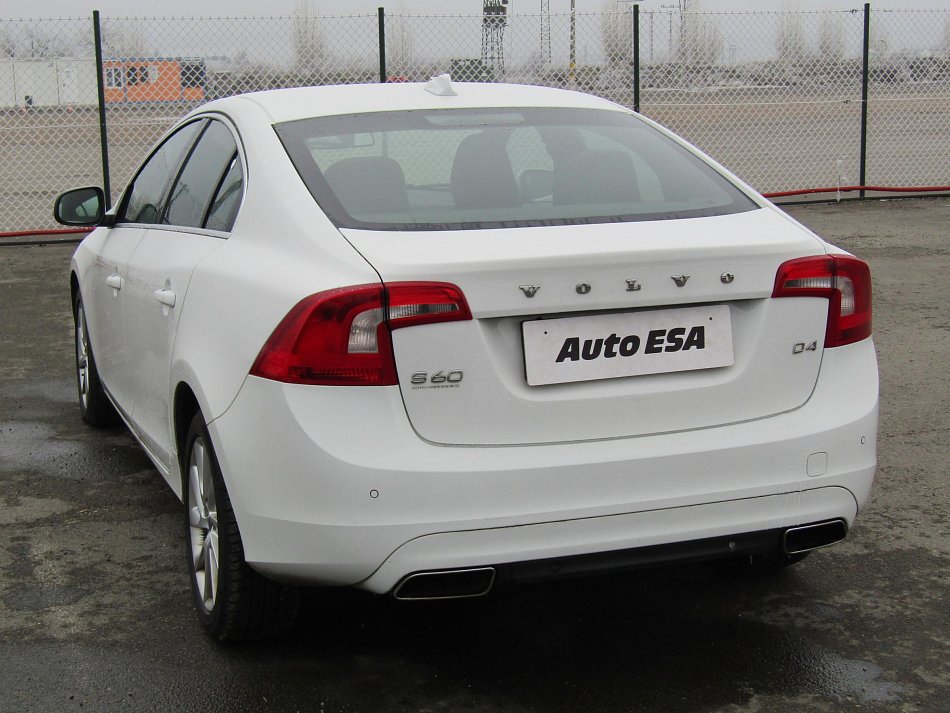 Volvo S60 2.0 D4 