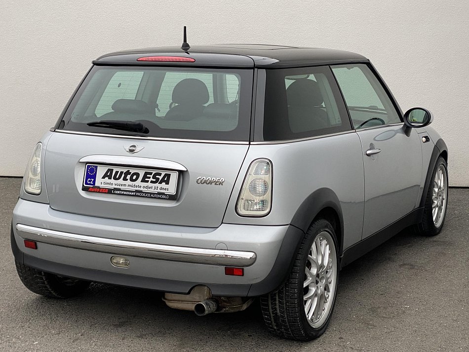 Mini Cooper 1.6i 