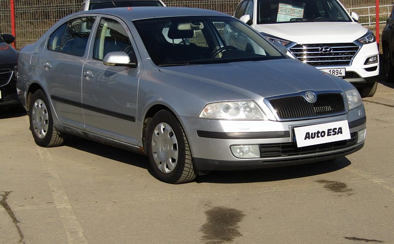 Škoda Octavia II 2.0 TDi Elegance