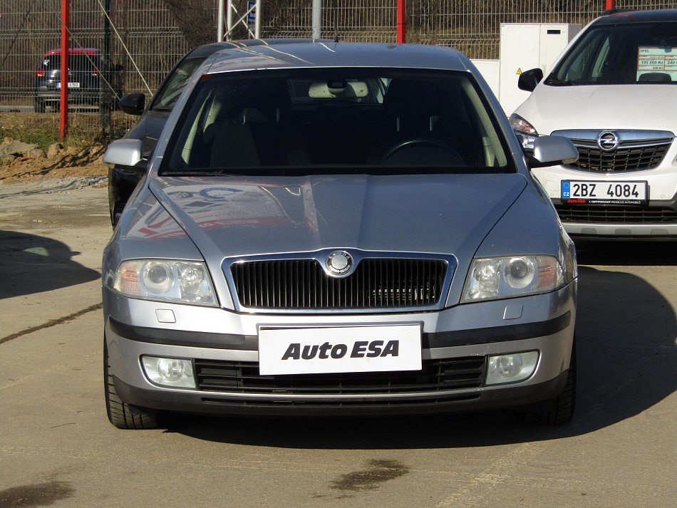 Škoda Octavia II 2.0 TDi Elegance