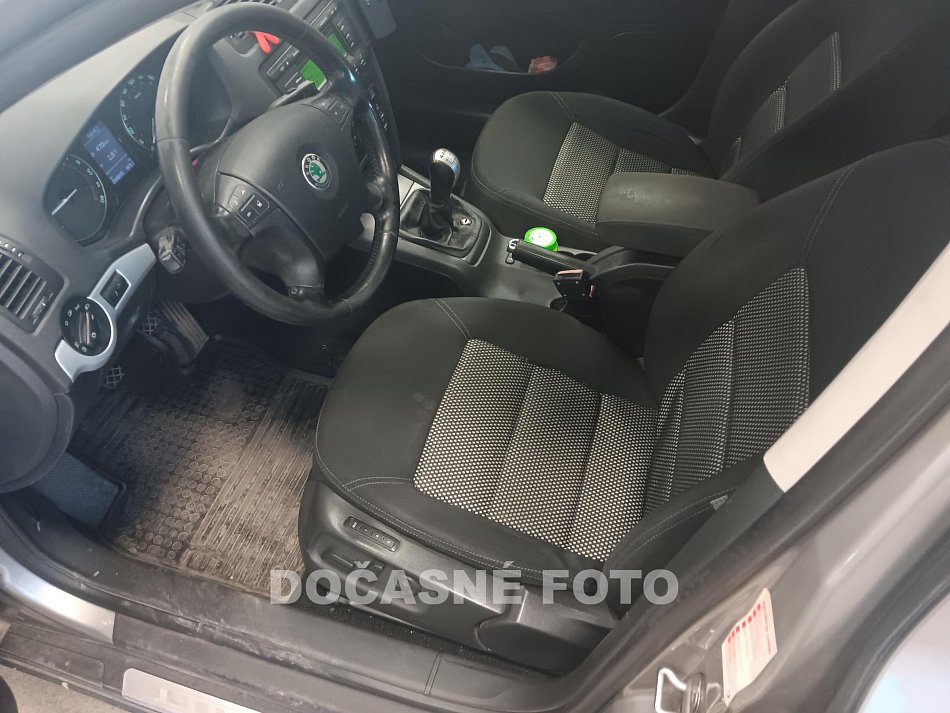 Škoda Octavia II 2.0 TDi SCOUT 4x4