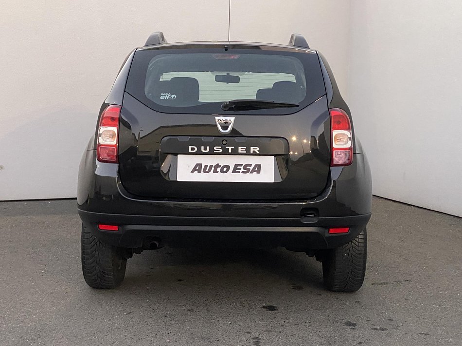 Dacia Duster 1.6i Laureate