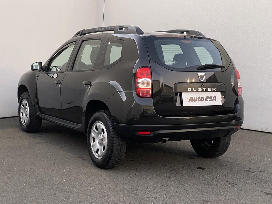 Dacia Duster 1.6i Laureate