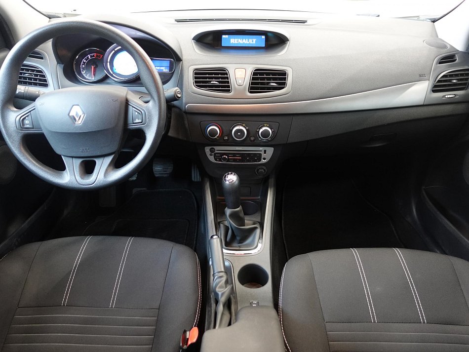 Renault Fluence 1.6i 