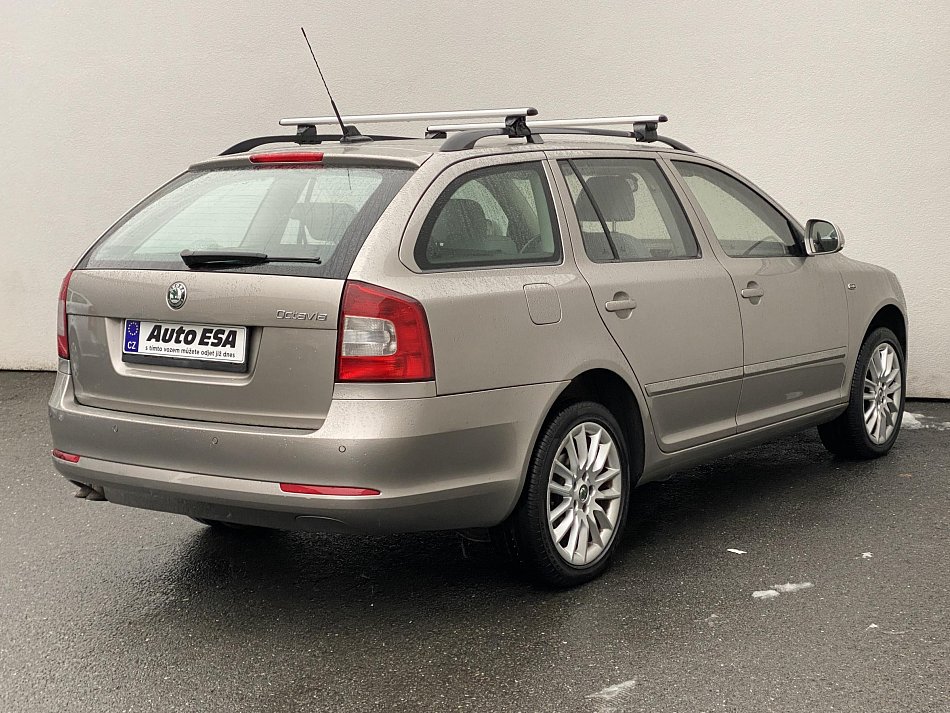 Škoda Octavia II 2.0 TDi L&K