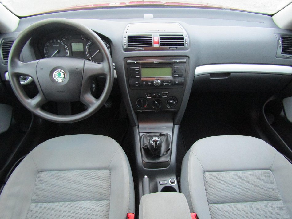 Škoda Octavia II 1.9 TDi Ambiente