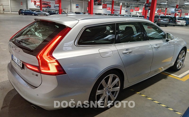 Volvo V90 2.0 