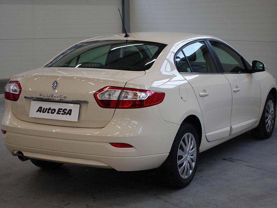 Renault Fluence 1.6i 