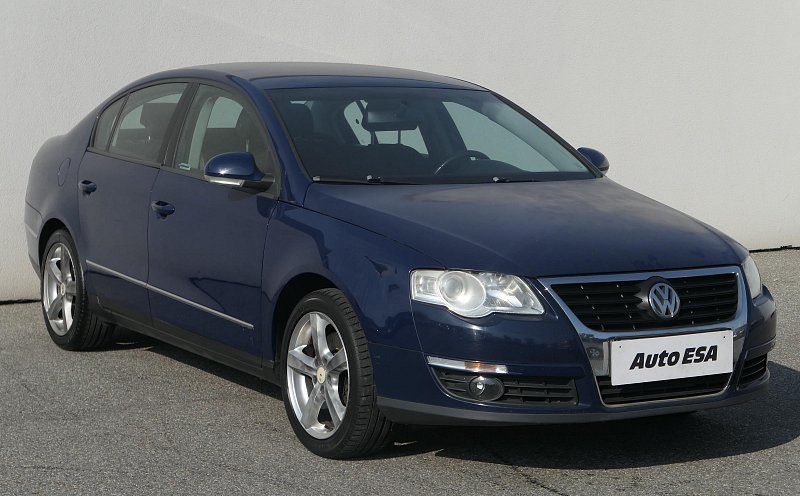 Volkswagen Passat 2.0 FSi Sportline