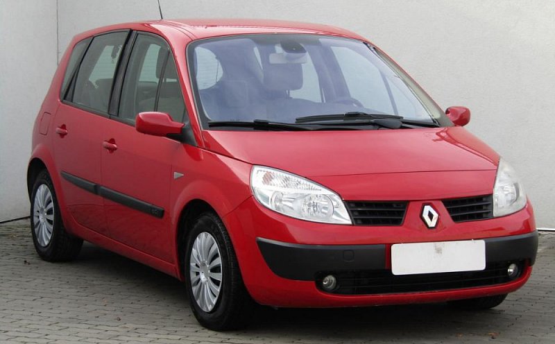 Renault Scénic 2.0 16V  7míst